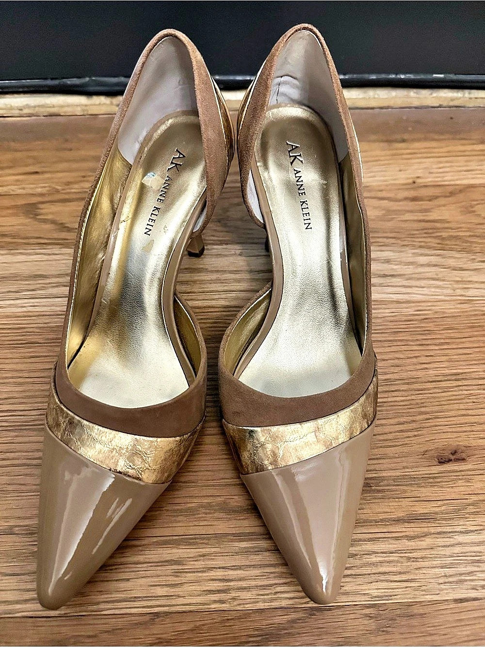 AK Anne Klein Pointed-Toe Metallic Accent Heels